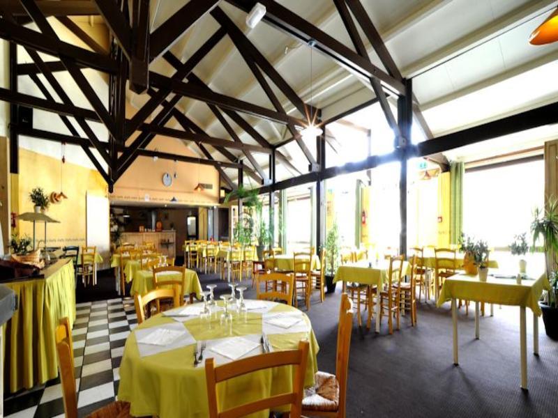 Ibis Budget Saint-Ouen-L'Aumone Exterior photo